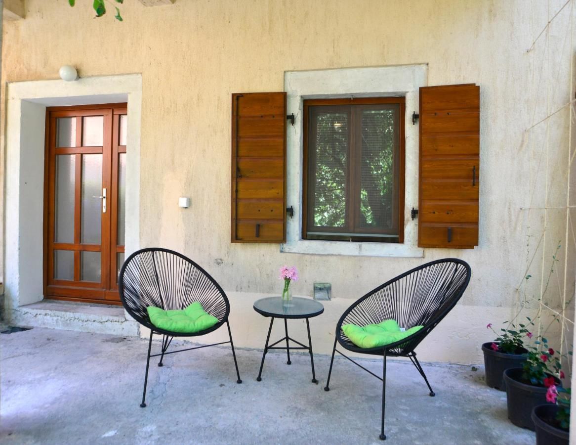 Апартаменты House 561 Котор