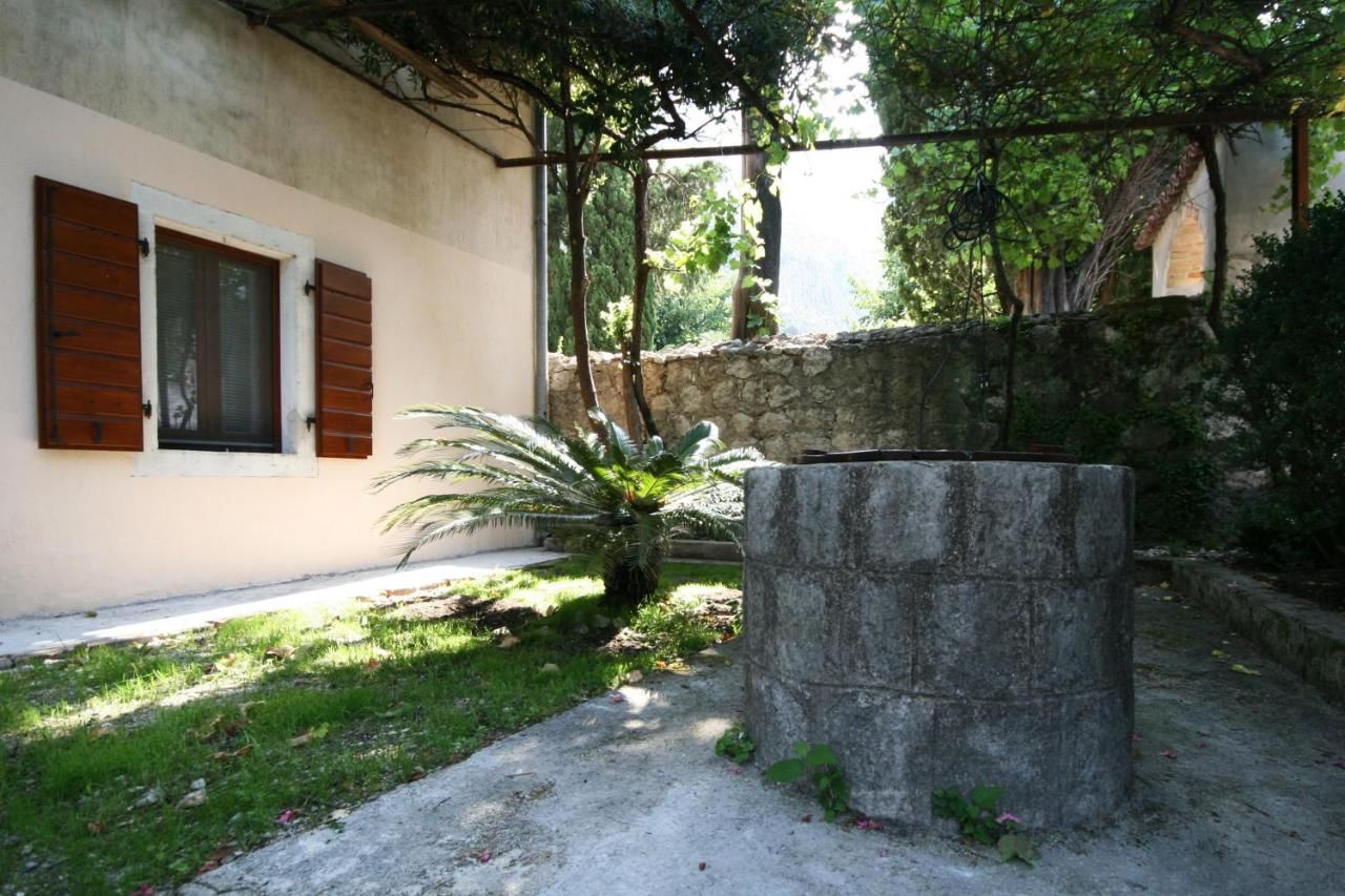 Апартаменты House 561 Котор-42